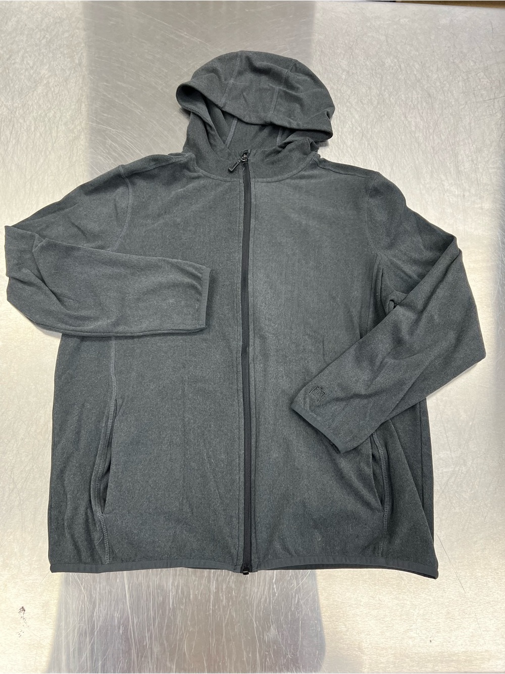 Avalanche Dark Gray Lightweight Hooded Jacket Men’s L